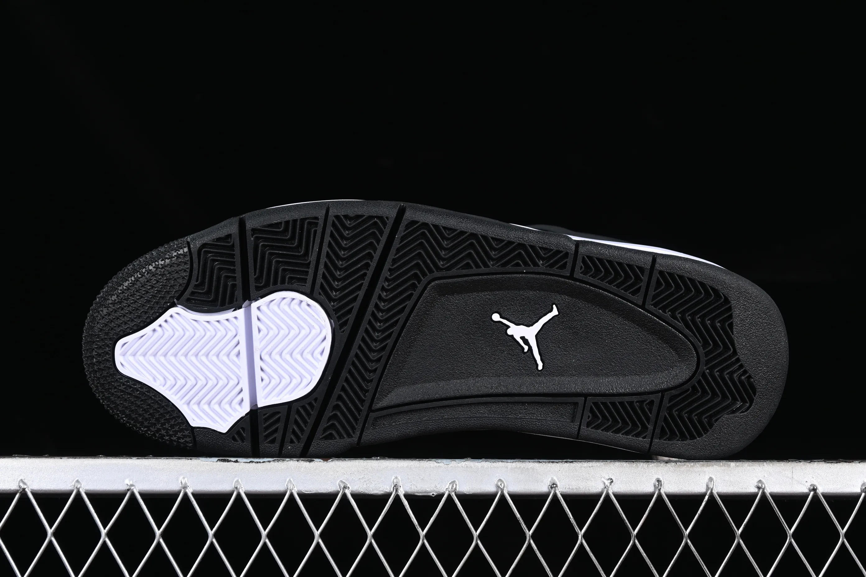 All categories Air Jordan Jordan series basketball shoes Air Jordan 4 Pure original Air Jordan 4 Retro "White Thunder" AJ4 Joe 4 White Thunder FQ8138-001